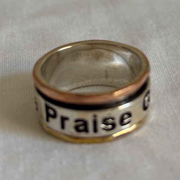 Sterling Spin Ring, Love, Praise, Gratitude, Size 6 - Picture 3 of 5